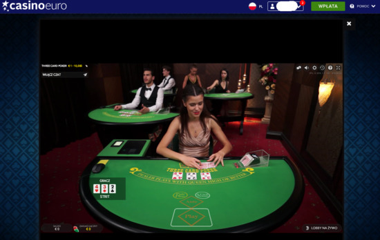 Piękna krupierka online